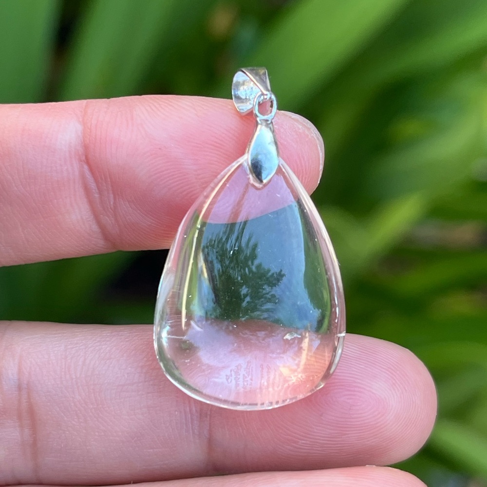 Sterling silver small clear quartz pendant 1439